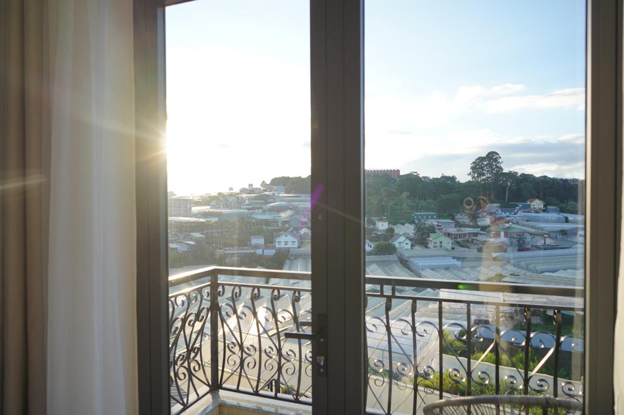 The Elegant Dalat Hotel Екстериор снимка
